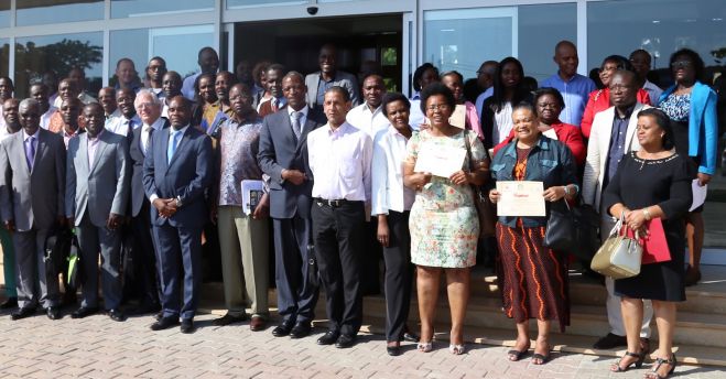 Investigadores do Sistema Nacional de Ciência, Tecnologia e Inovação encerram Curso de Ética na Investigação em Angola, no Centro Nacional de Investigação Científica do Ministério da Ciência e Tecnologia